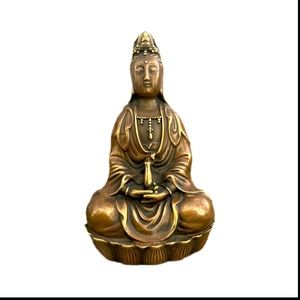 Guan yin Purple Bronze with Marks